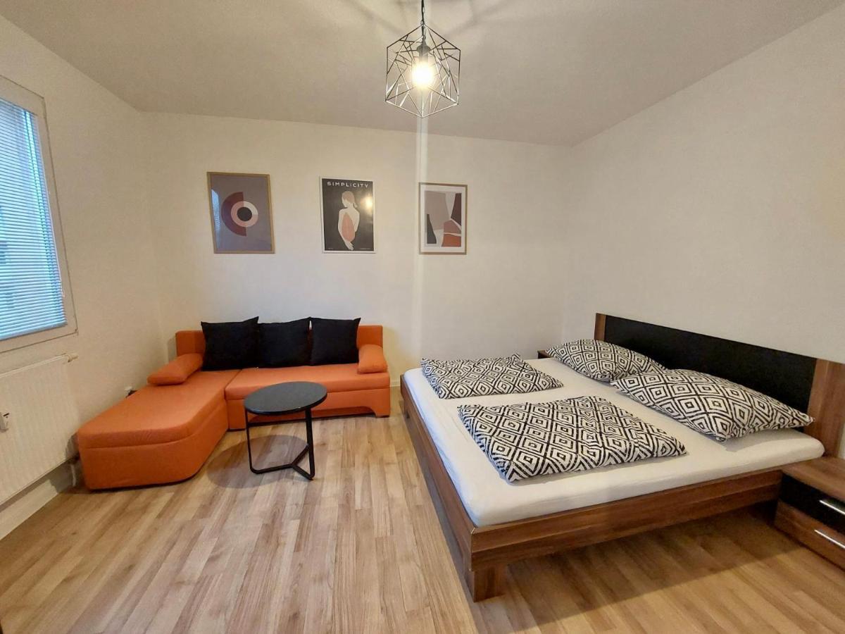 Utulny Apartman V Centre Bb Банска бистрица Екстериор снимка